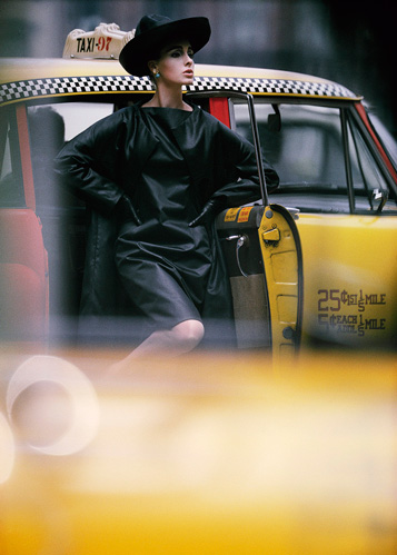 Image no. 249: Antonia + Taxi, New York (Vo... (William Klein), code=V, ord=1000, date=1962