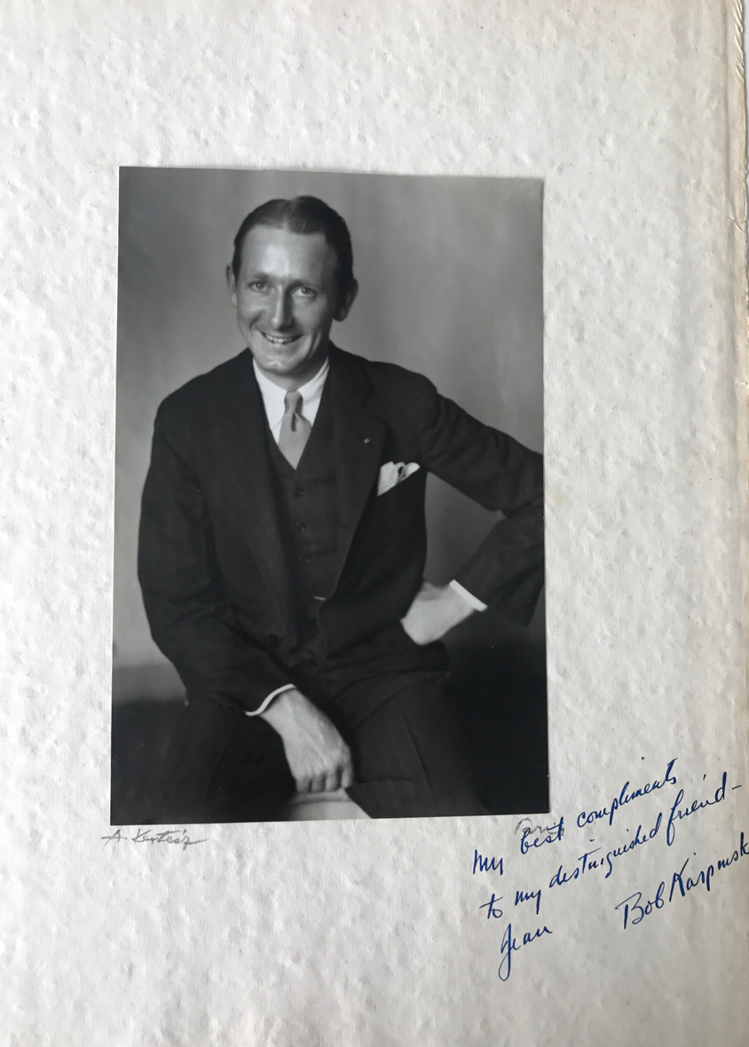 Image no. 234: Portrait of B.M (Andre Kertesz), code=V, ord=380, date=c. 1930