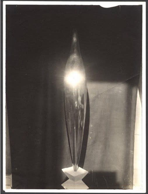 Image no. 145: Golden Bird, 1919 (Constantin Brancusi), code=V, ord=1000, date=-