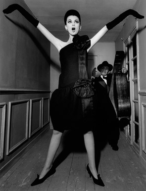 Image no. 55: Dorothy + Little Bara with a... (William Klein), code=V, ord=1000, date=1960